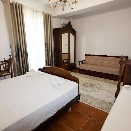 Sunrise House - Swimming Pool * Berat