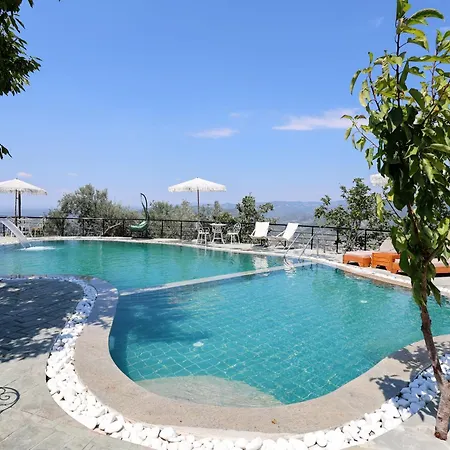 Sunrise House - Swimming Pool *