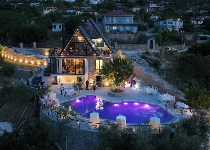 Villa Sunrise House - Swimming Pool *