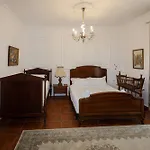 Sunrise House - Swimming Pool