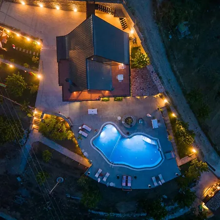 Sunrise House - Swimming Pool Villa *