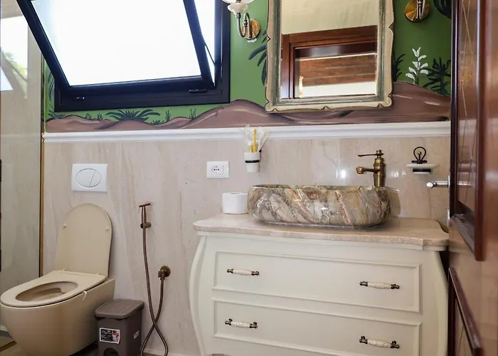 Villa Sunrise House - Swimming Pool