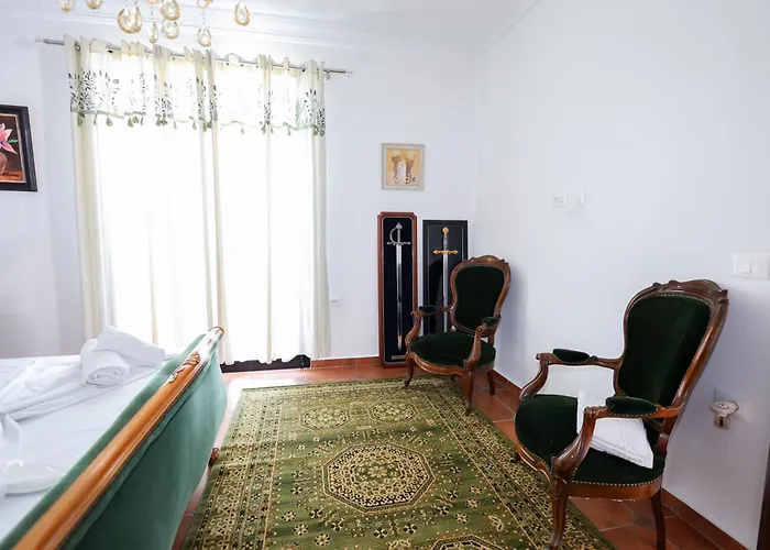 Sunrise House - Swimming Pool Villa