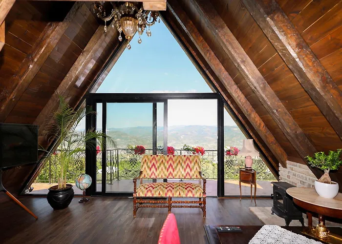 Sunrise House - Swimming Pool Villa *