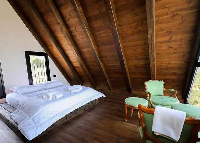 Sunrise House - Swimming Pool Villa Berat
