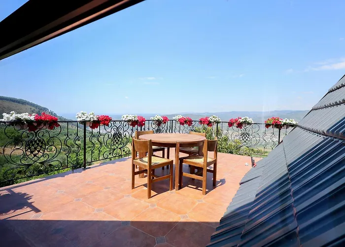 Sunrise House - Swimming Pool Villa