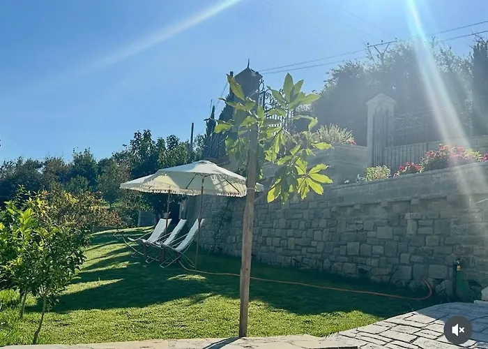 Sunrise House - Swimming Pool Berat